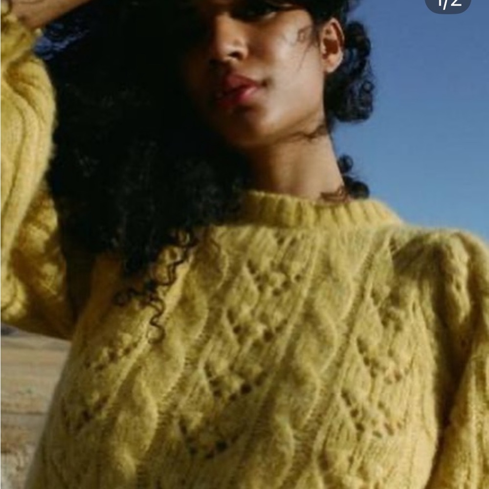 Dôen Tudor Sweater in Goldfinch